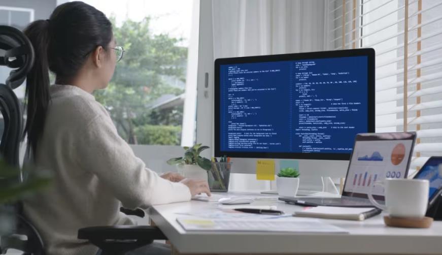 温江区企业数字化解决方案:机器学习赋能商业模式升级的核心路径